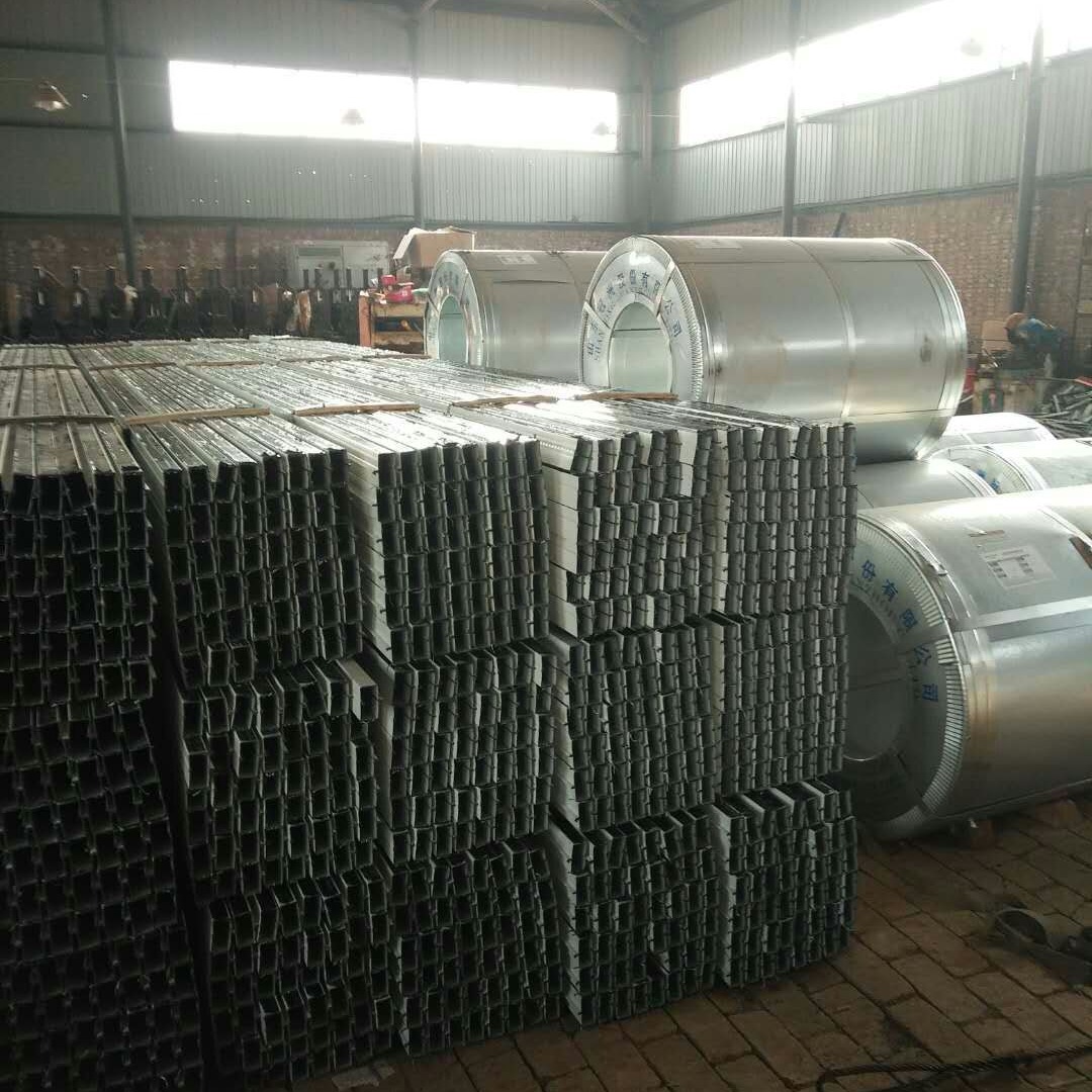 彩色图层钢板门窗   门窗专用型材  彩涂板  化工企业厂房门窗专