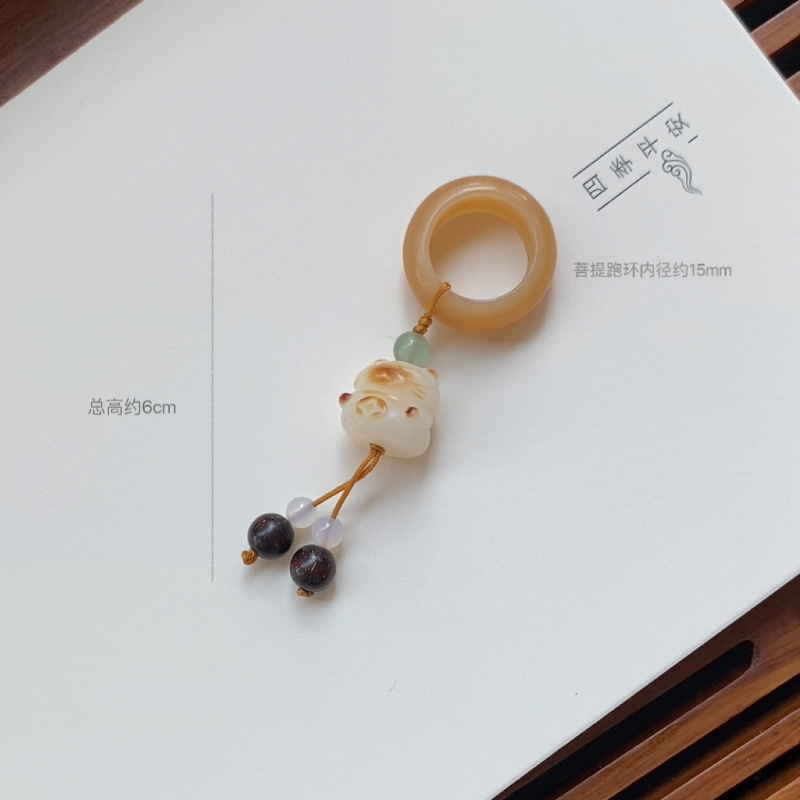 菩提走環アクセサリーの手串部品は天然白玉菩提根蓮の象牙の実のペンダントです。|undefined