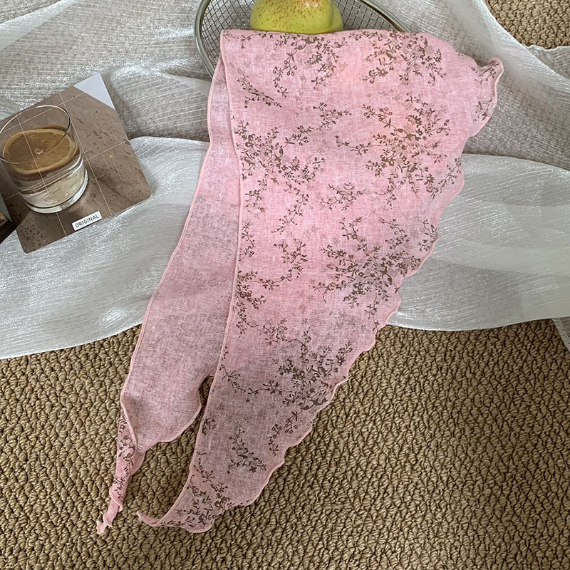 Bufanda triangular floral, pañuelo de seda, sentido de alta gama, moda de primavera y verano, bufanda pequeña de todo fósforo, pañuelo en la cabeza, cinturón para el cabello de estilo pastoral femenino de verano, accesorios para el cabello