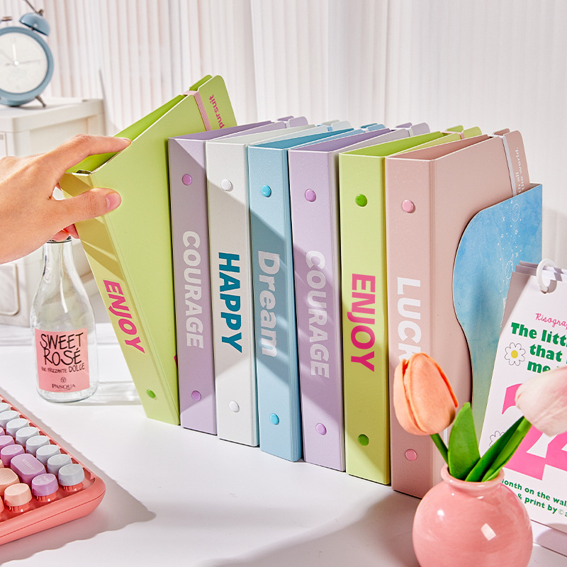 El cuaderno de hojas sueltas simple ins, el cuaderno A5 del estudiante, el libro de hojas sueltas desmontable, el libro de manos de línea horizontal de malla gruesa