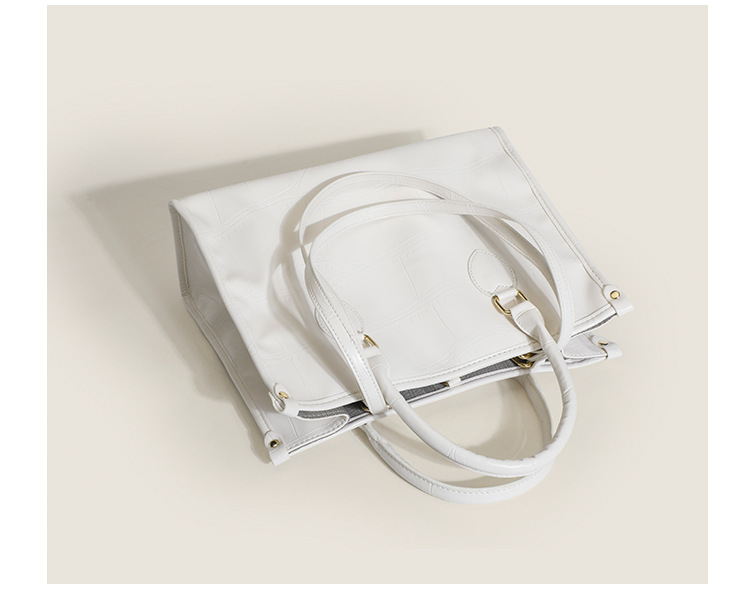 Women's Large Pu Leather Solid Color Elegant Vintage Style Hook Loop Tote Bag display picture 7