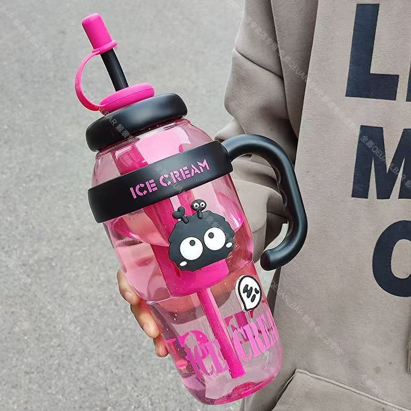 Nueva taza de plástico de verano Big Mac de moda linda taza de paja resistente a altas temperaturas de gran capacidad taza de regalo portátil