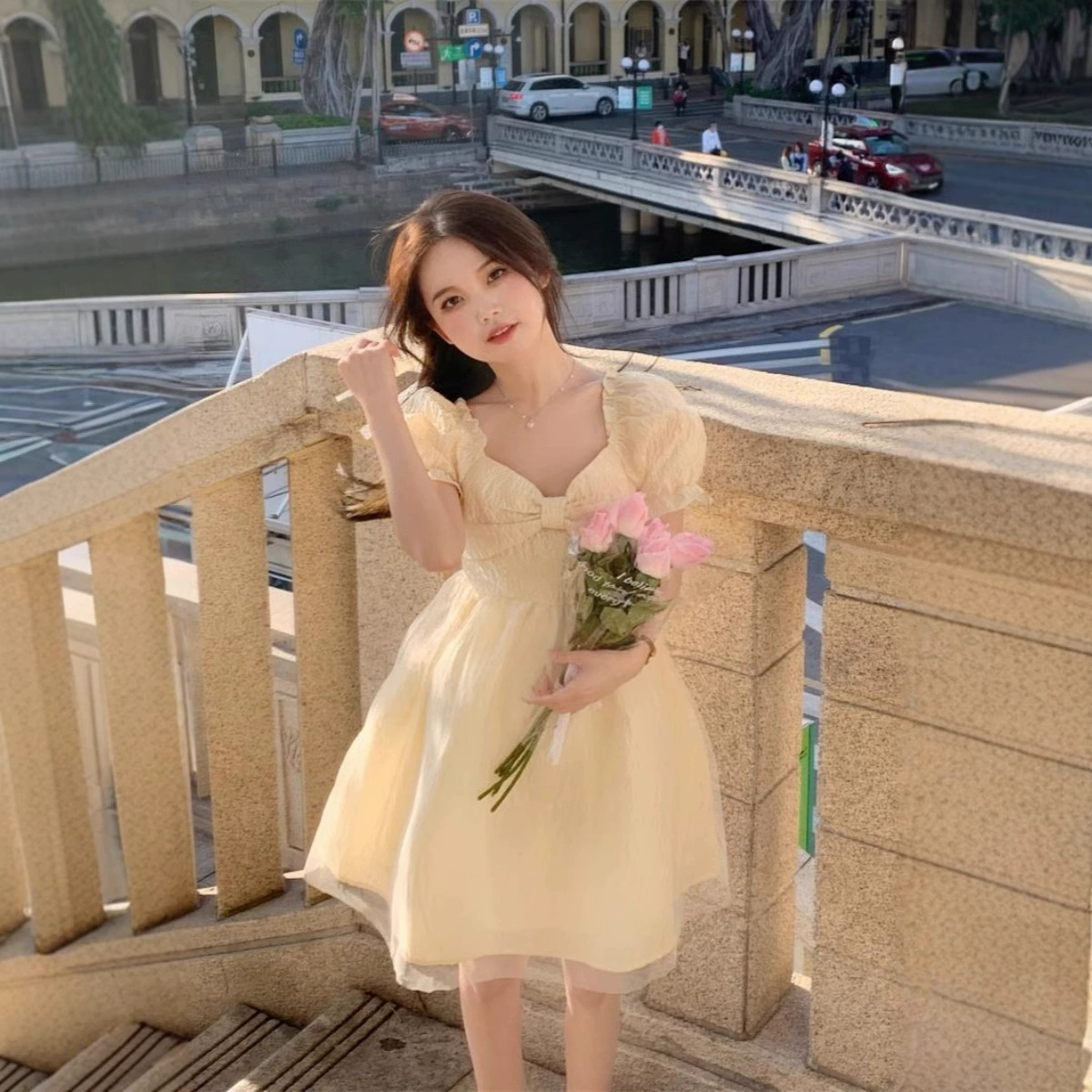 Французское эустома с рукавами пузырьками маленькое платье девушка сладкая первая любовь