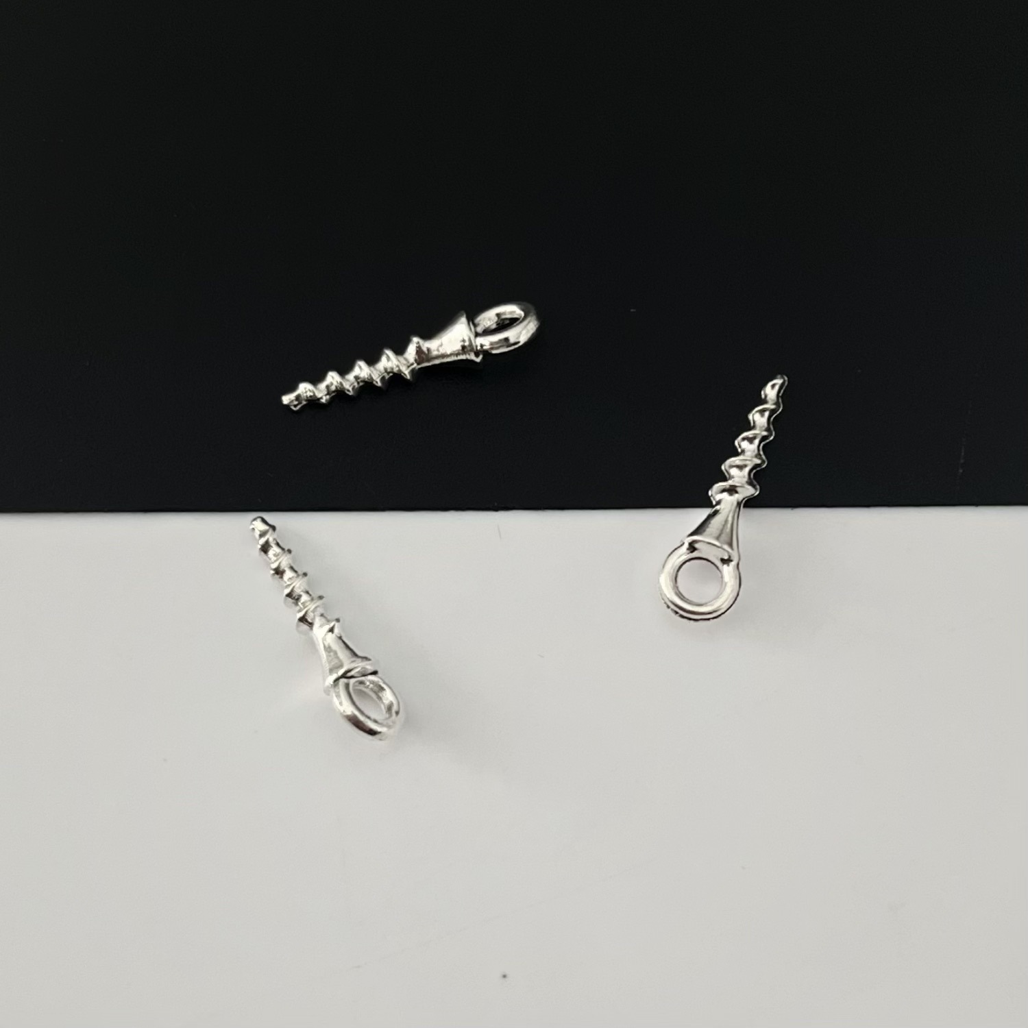 DIY Alloy Jewelry Accessories Retro Stylish Mini Screw Pendant Artificial Tool Necklace Bracelet Material
