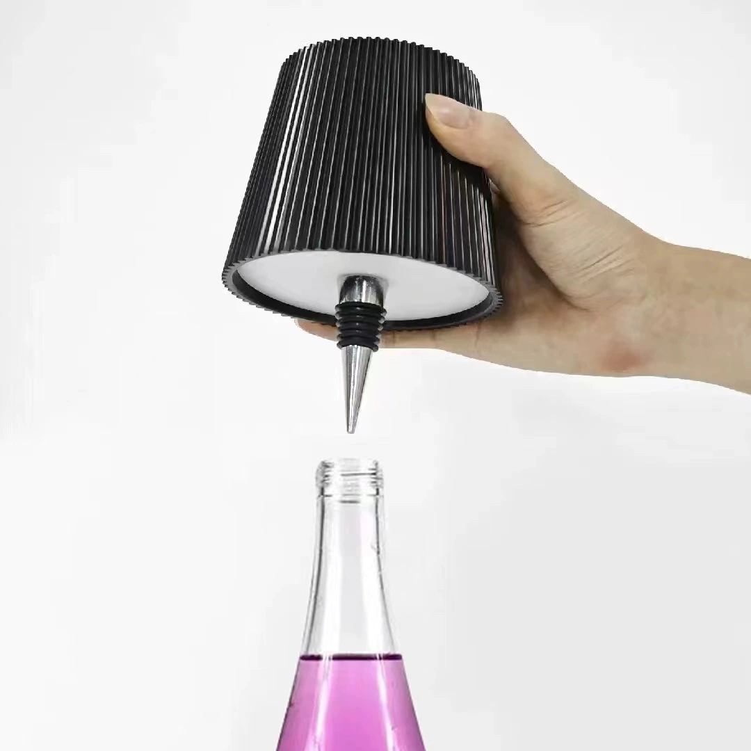 Настольная лампа, металлическая база, ночник в трех цветах или RGB, поверхность гладкая или полосатая