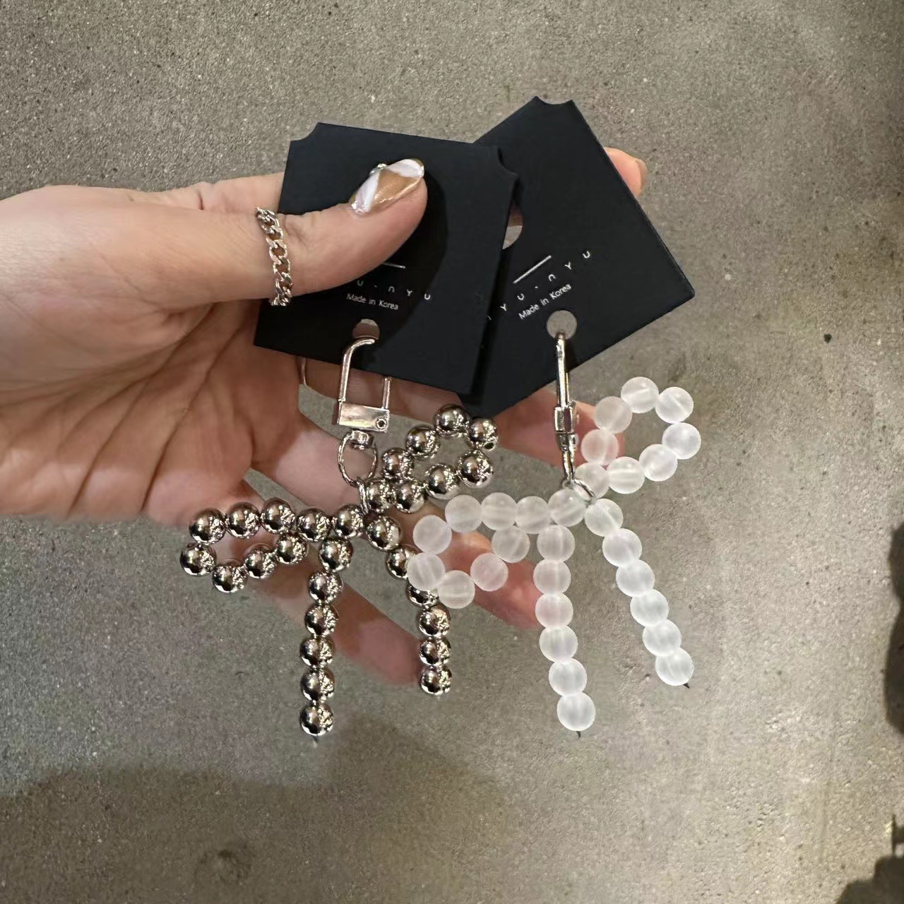 South Korea Ins Style Cute Girl Pearl Bowknot Phone Chain Pendant Bag Keychain Keychain Keyring Hanging Ornaments