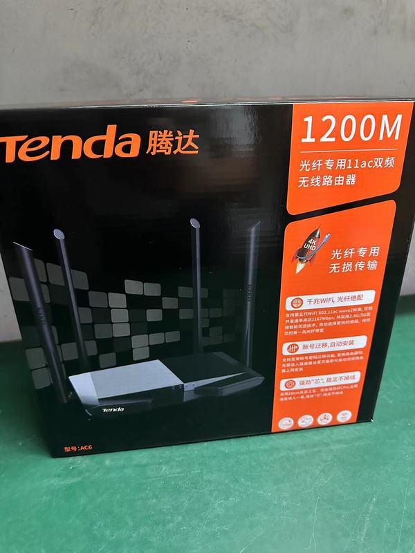 騰達f 3英語版三アンテナ300m無線ルータWiFiヨーロッパ規格、アメリカ規格、イギリス規格のプラスチック包装|undefined