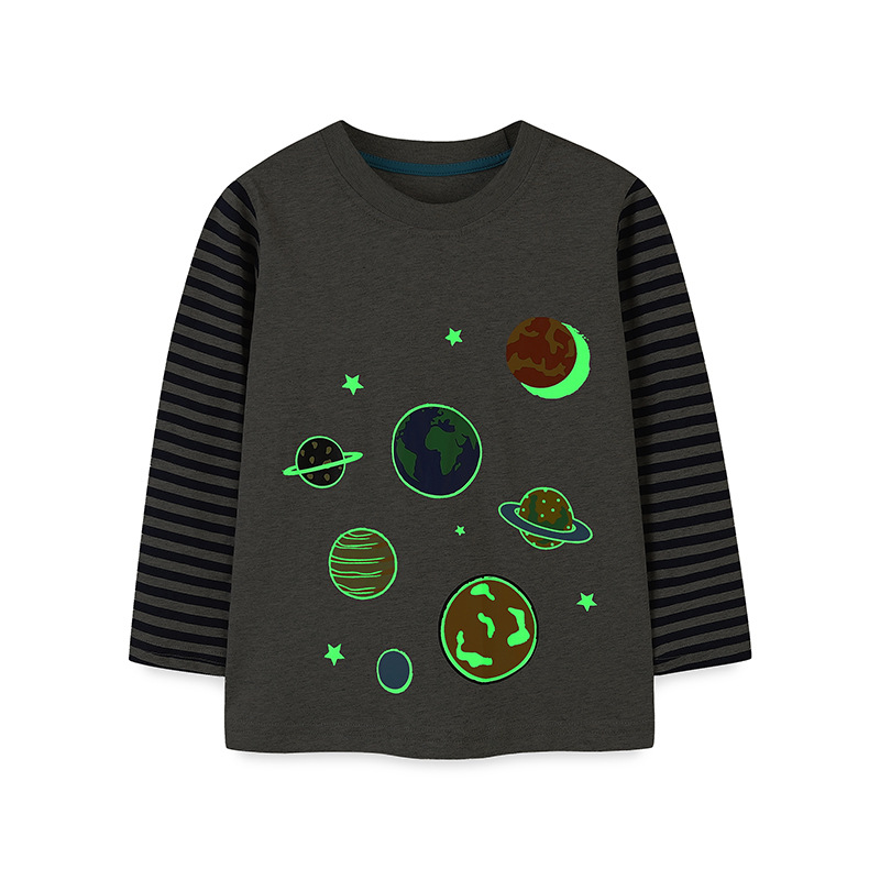 Nuevos productos de otoño Camiseta luminosa de manga larga para niños Camiseta de costura de moda de estilo europeo y americano Camisa de fondo de algodón para niños