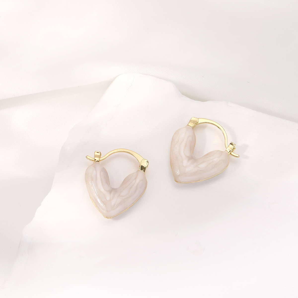 28a99d8070ea60545122594fff7794