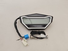 2024新款摩托车改装仪表可调7色高清液晶显示屏跨骑车码表车速表