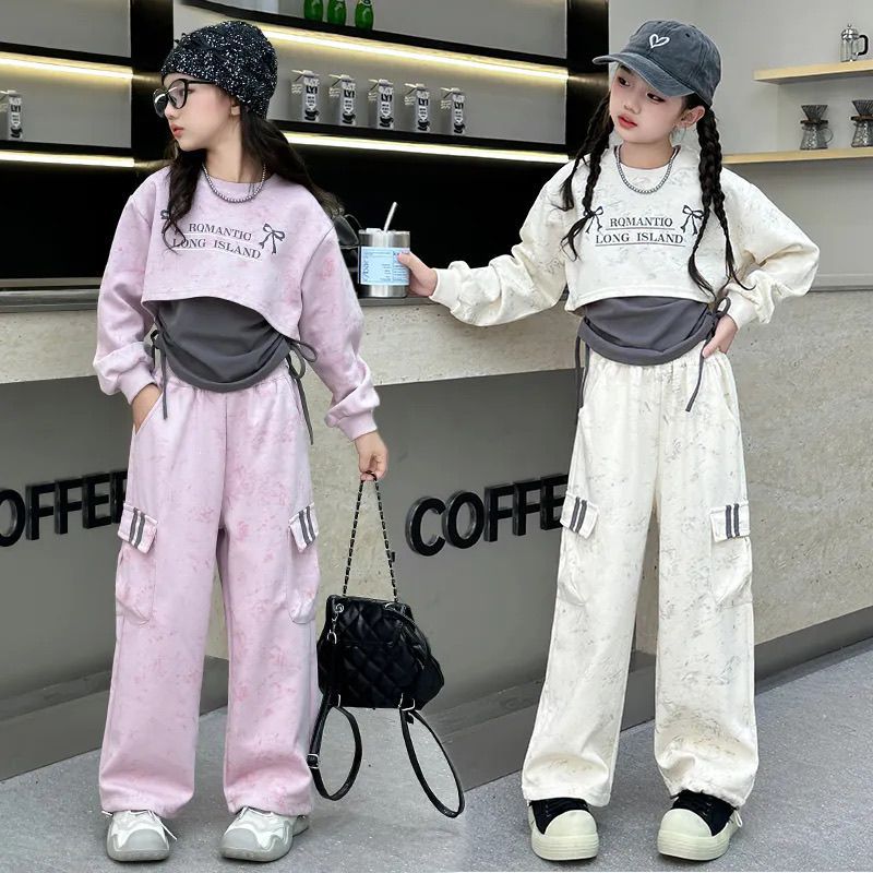 2025 New Style Girls' Autumn Outfit Set: Stylish Children's Sweatshirt, Girls' Sports Casual Spring and Autumn Cargo Pants Three-Piece Set