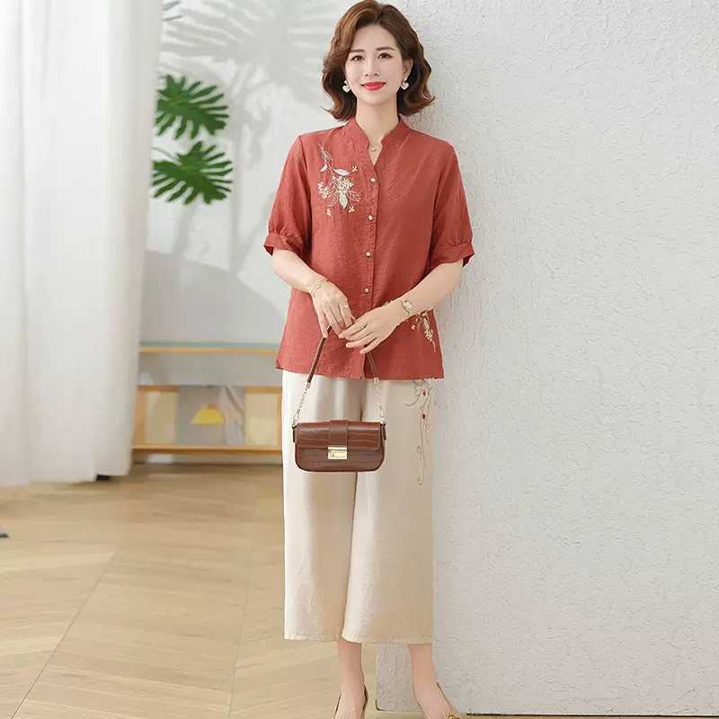 妈妈夏装套装2025新款洋气中式短袖衬衫中老年女装开衫棉麻上衣服