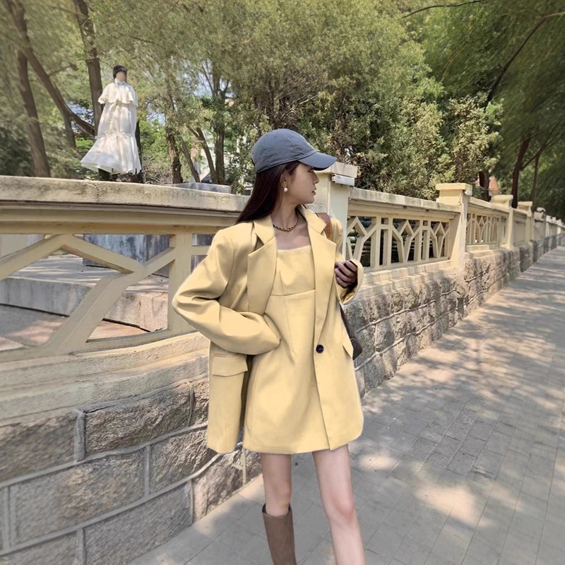 {"Data":"Slimming Effect, Loose Fit, Korean Design, Blazer, Versatile Use} {"Data":"Slimming Effect, Loose Fit, Korean Design, Blazer, Versatile Use}