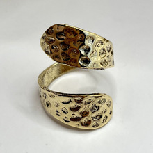 ǧ�羳�W���¿Ҏ�t��͹���_�ڽ�ָ��Ůͬ��Գ�����ָ�Ʒ