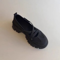 羊の皮の版は高くなって復古の交差して丸みを帯びています。