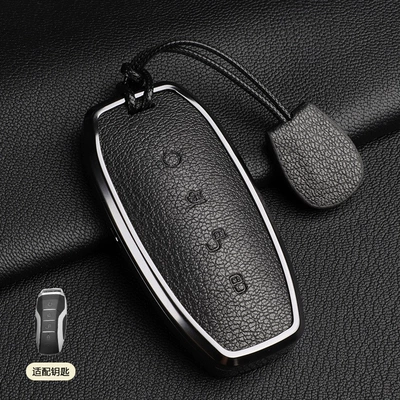 Yuan Tang E2Dmi Buckle Dolphin | Car key bag - 1-mysterious-black-b-style-hand-rope-french-goat-leather