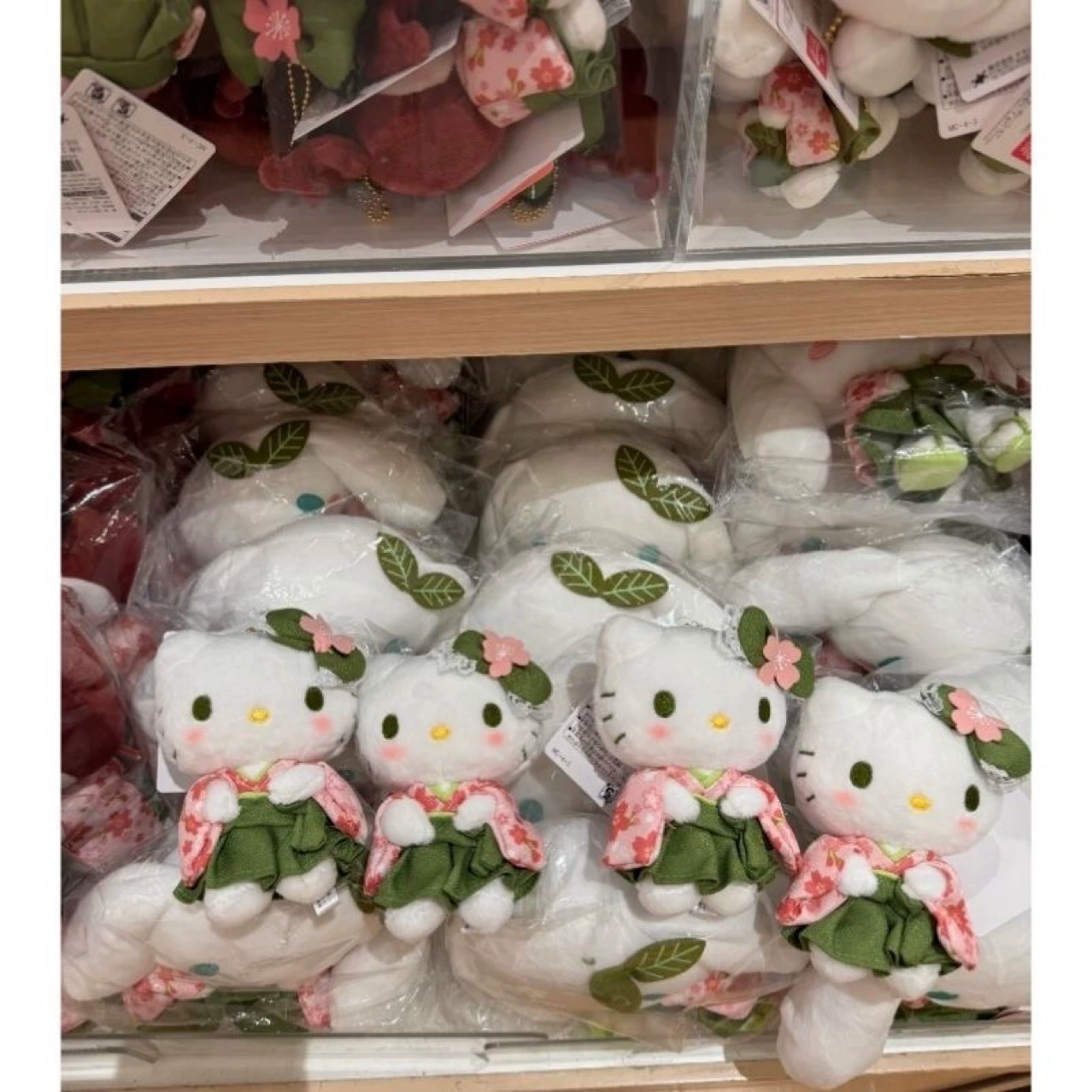 Плюшевая подвеска (Sanrio Hello Kitty) в матча-кимоно, брелок для сумки, мягкая, 40 г