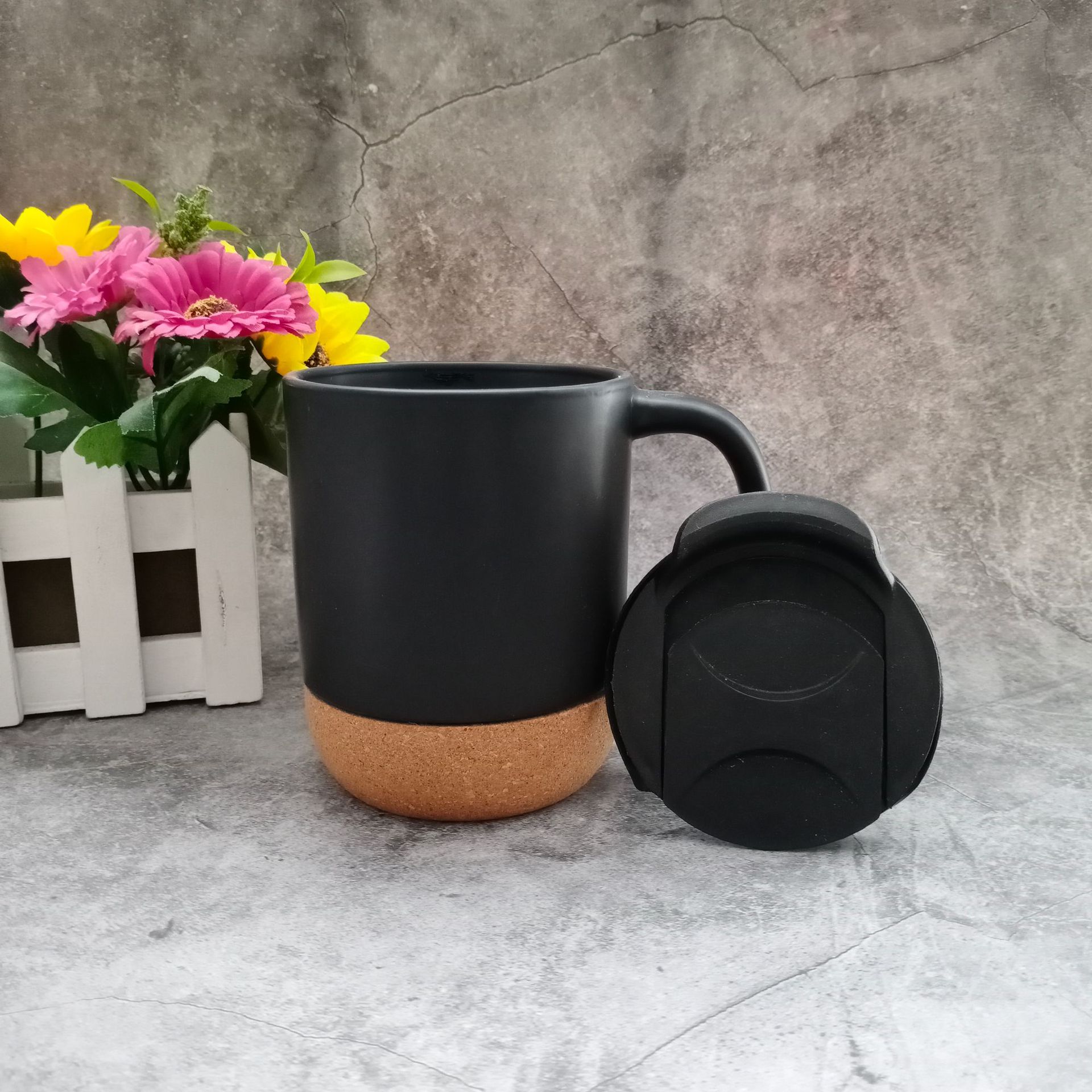 Taza de cerámica personalizada ROCMOK taza de cerámica simple creativa con tapa Base de corcho Taza de aislamiento térmico