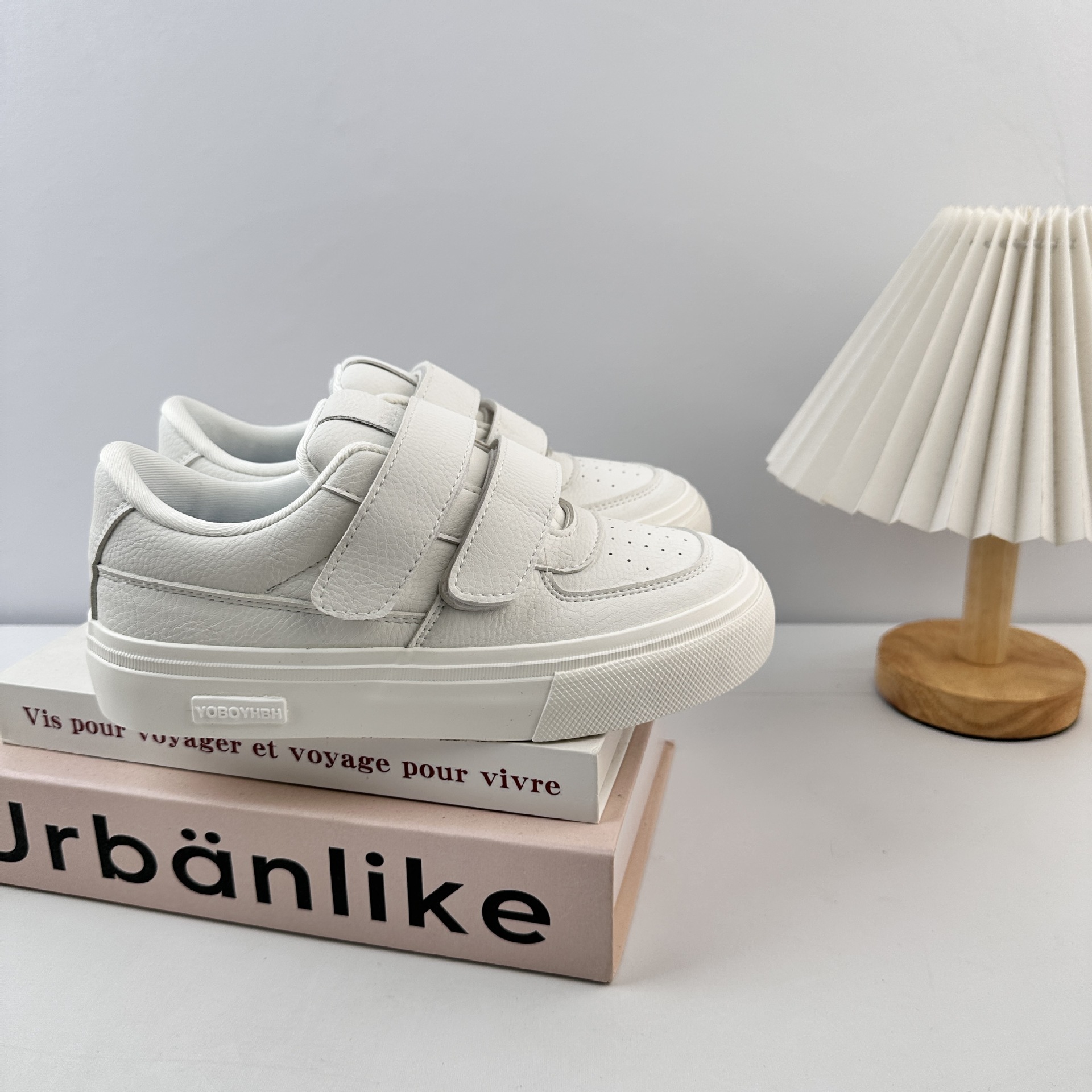 Zapatos mágicos de fondo grueso de ondas distantes 2025 ocio otoño invierno nuevo tipo de zapatos de skate pequeños zapatos casuales de moda image 5