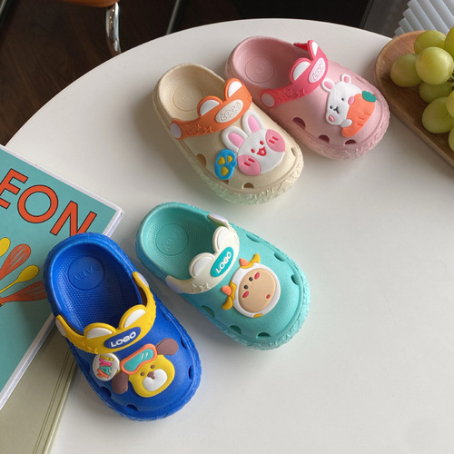 Children's slippers, clogs, girls' summer cute bathing non-slip home children's indoor baby shoes for boys