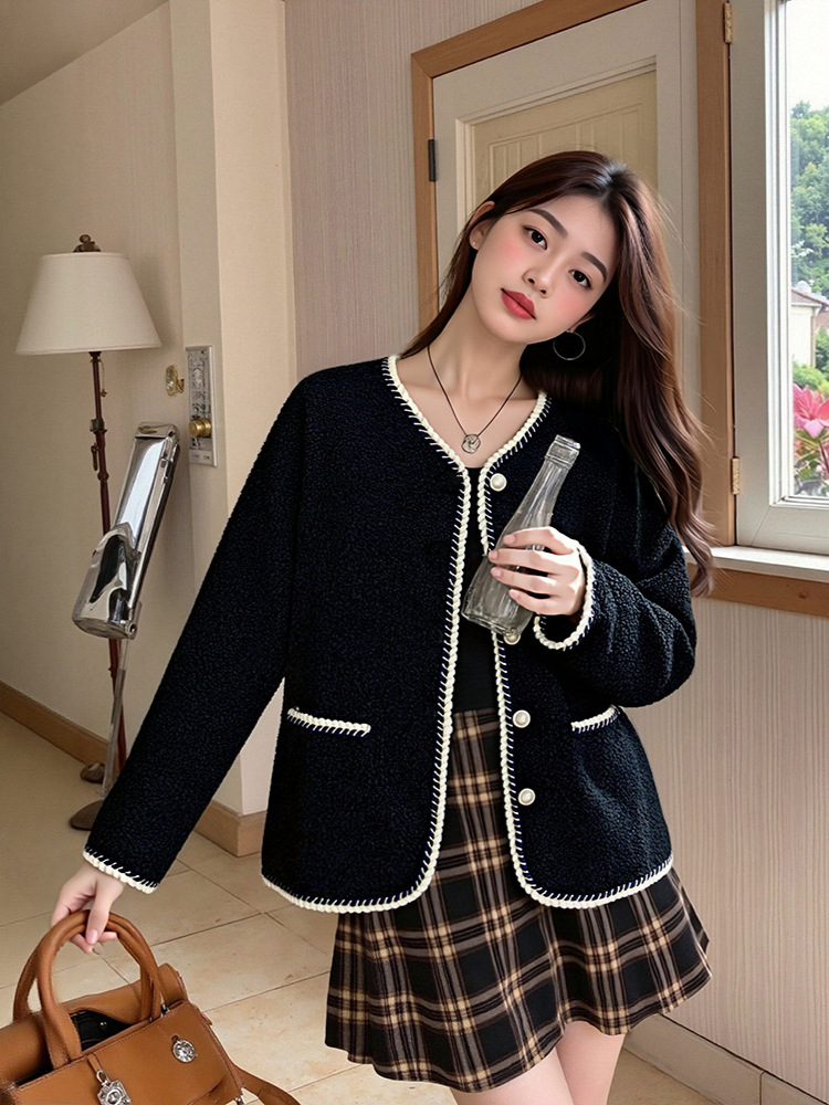 130-320 Plus-Size Women's Fashion Jacket in Chanel Style, New Autumn and Winter Design for Plus-Size Women, Faux Lamb Fleece with a Stylish Design 130-320 Plus-Size Women's Fashion Jacket in Chanel Style, New Autumn and Winter Design for Plus-Size Women, Faux Lamb Fleece with a Stylish Design