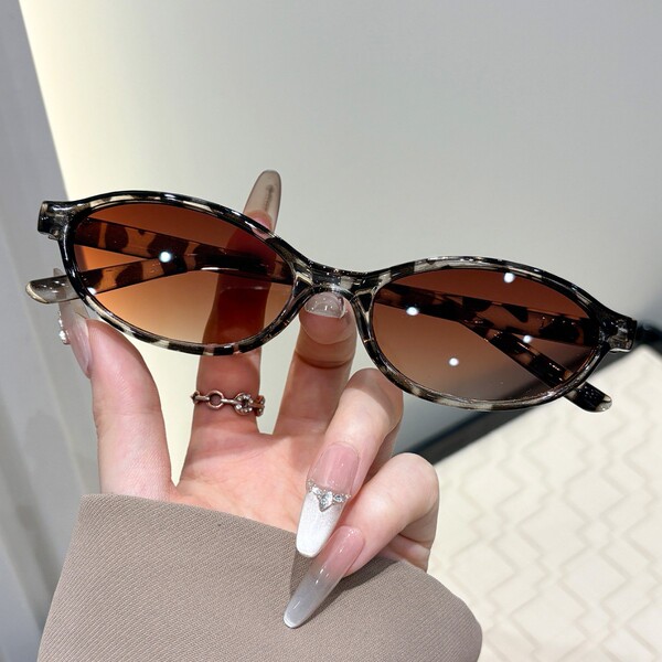 Sunglasses for men and women