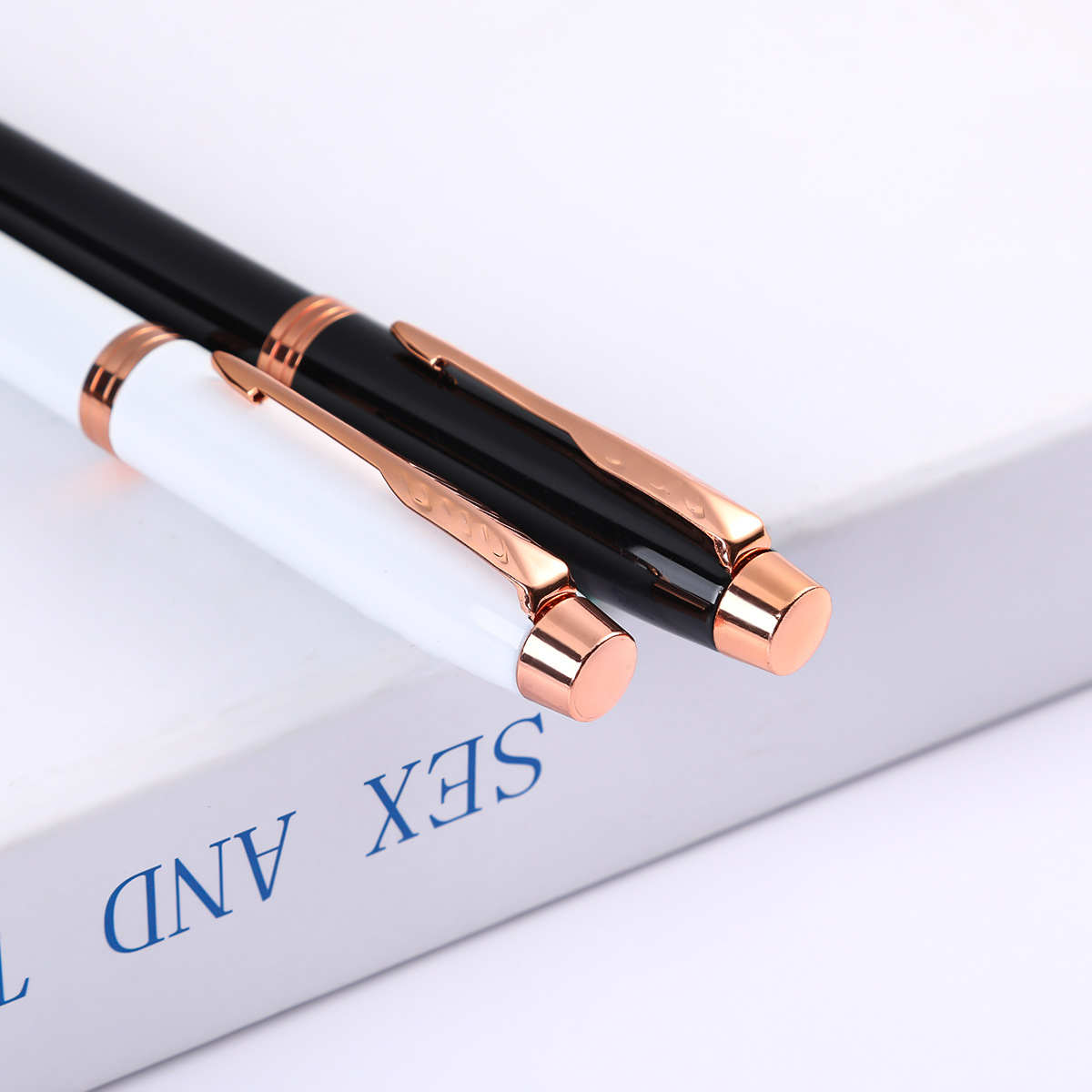 Bolígrafo de firma de metal bolígrafo de regalo bolígrafo de metal logotipo grabado bolígrafo neutro de alta calidad publicidad bolígrafo