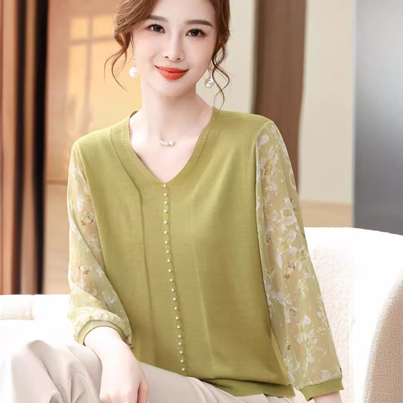 Fashionable Spring V-Neck Knit Top with Sheer Sleeves for Middle-Aged Women, Spring and Summer Thin T-Shirt, Stylish Base Shirt