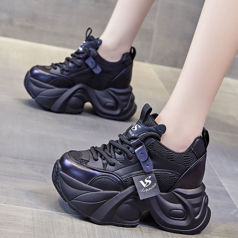 Обувь папы женская сетчатая лапша 2024 весна и осень новые кексы маленькие белые туфли женские толстые подошвы