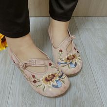 新款老北京平底布鞋软底鞋子古风防滑汉服舒适民族绣花鞋妈妈女单