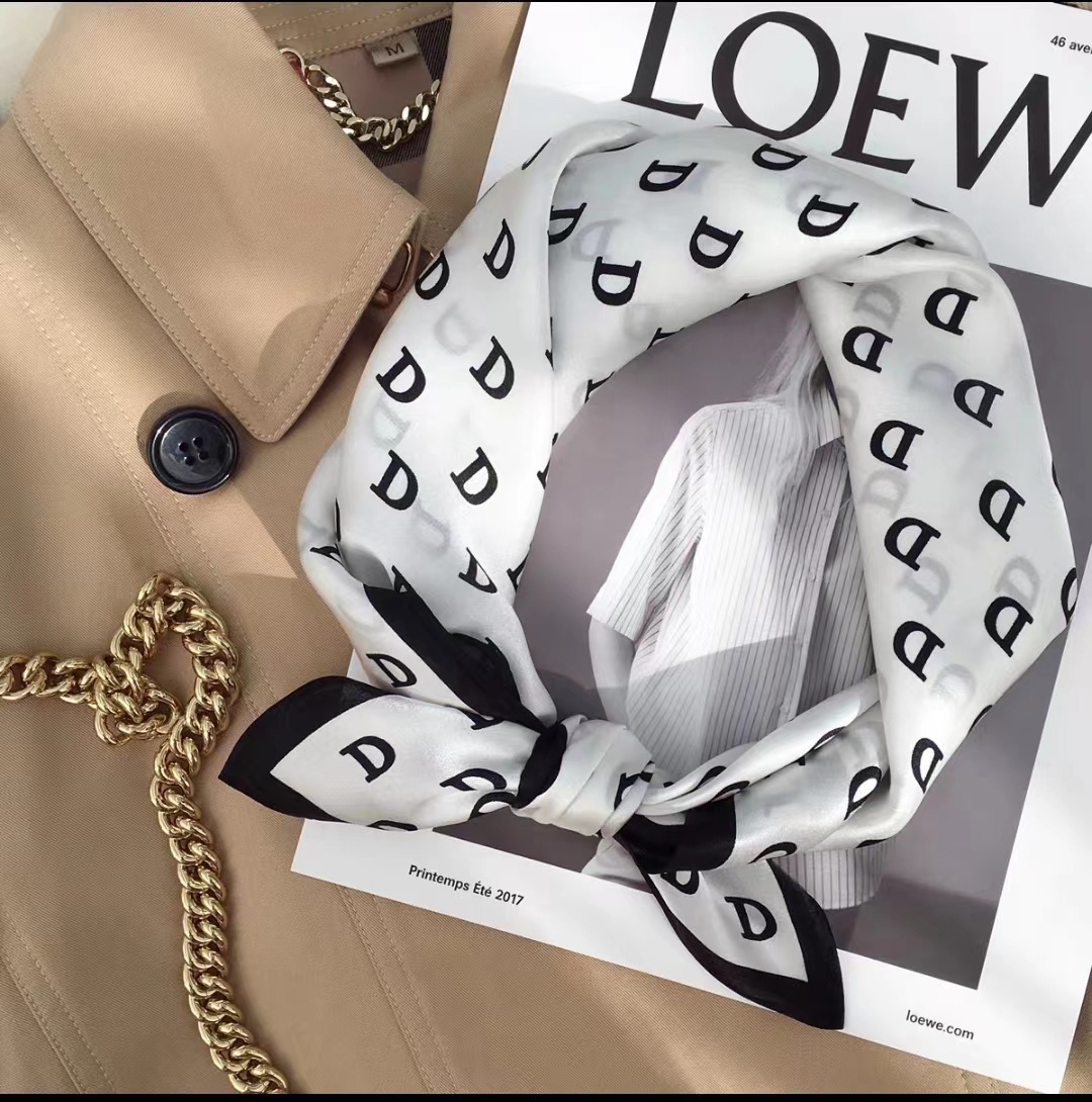 2025 nuevo estilo bufanda de seda mujer 70x70 bufanda cuadrada primavera y otoño moda todo fósforo camisa profesional traje bufanda de etiqueta delgada