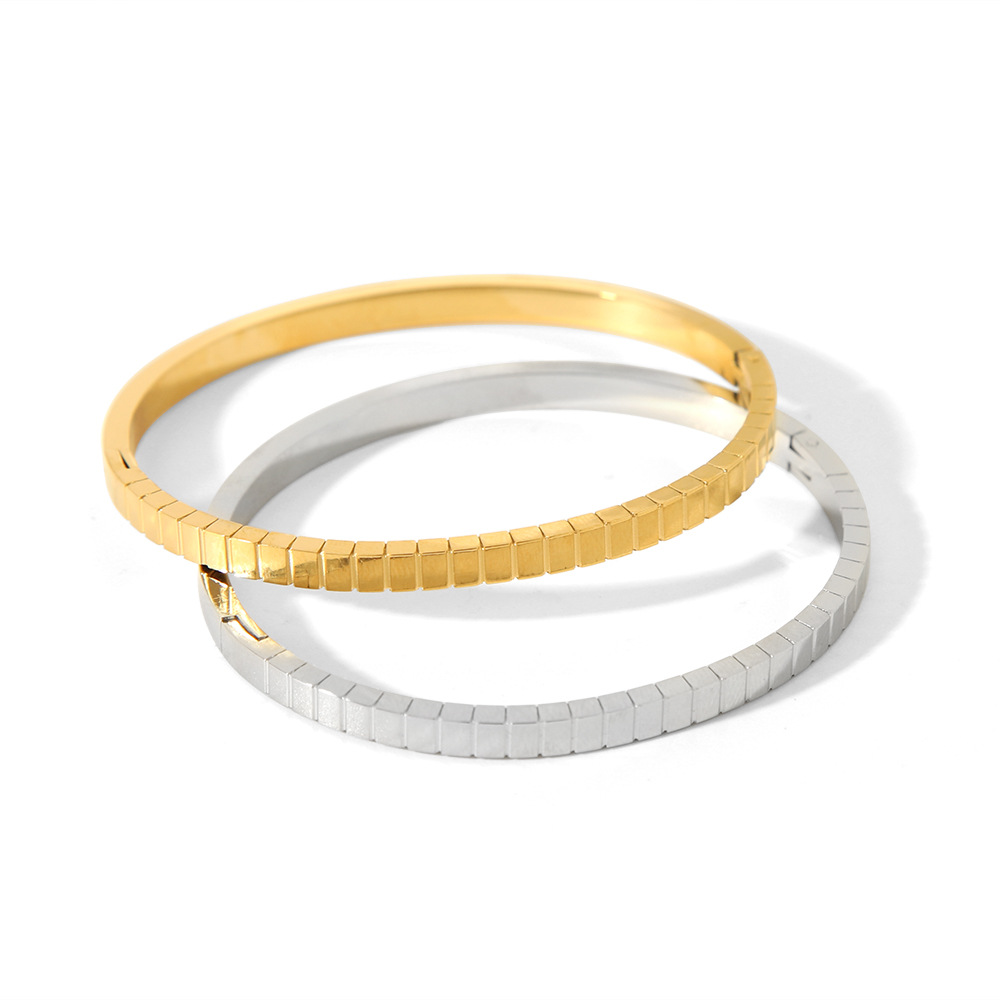 Acier Inoxydable 304 Plaqué Or 18K De Base Style Moderne Style Classique Placage Couleur Unie Bracelet display picture 6