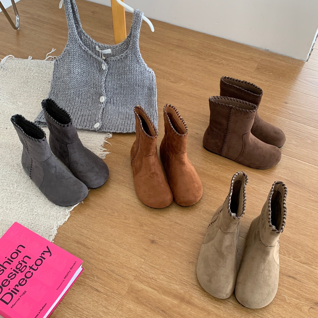 Ethnic Style Retro Soft Leather Boots for Women 2025 Autumn and Winter New Style with Skirt Western Boots Inner Heightening Boots