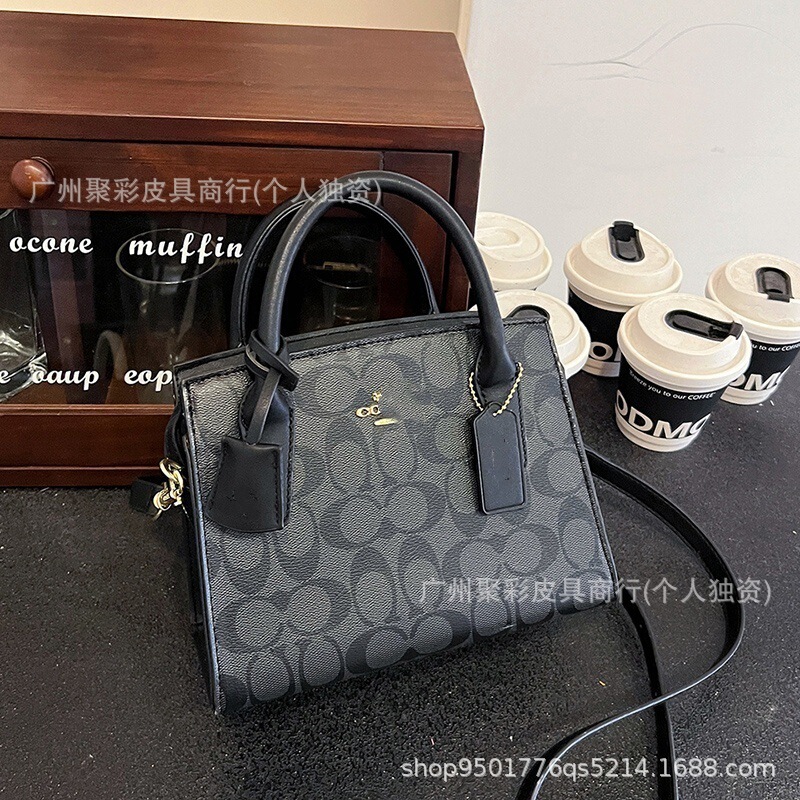 2025 New Printed Large Capacity Elegant Handbag European and American Retro Handbag Shoulder Crossbody Bag Women's High Version