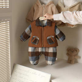 婴儿秋冬保暖连体衣加绒厚款男宝宝洋气韩版两件套马甲连身衣套装
