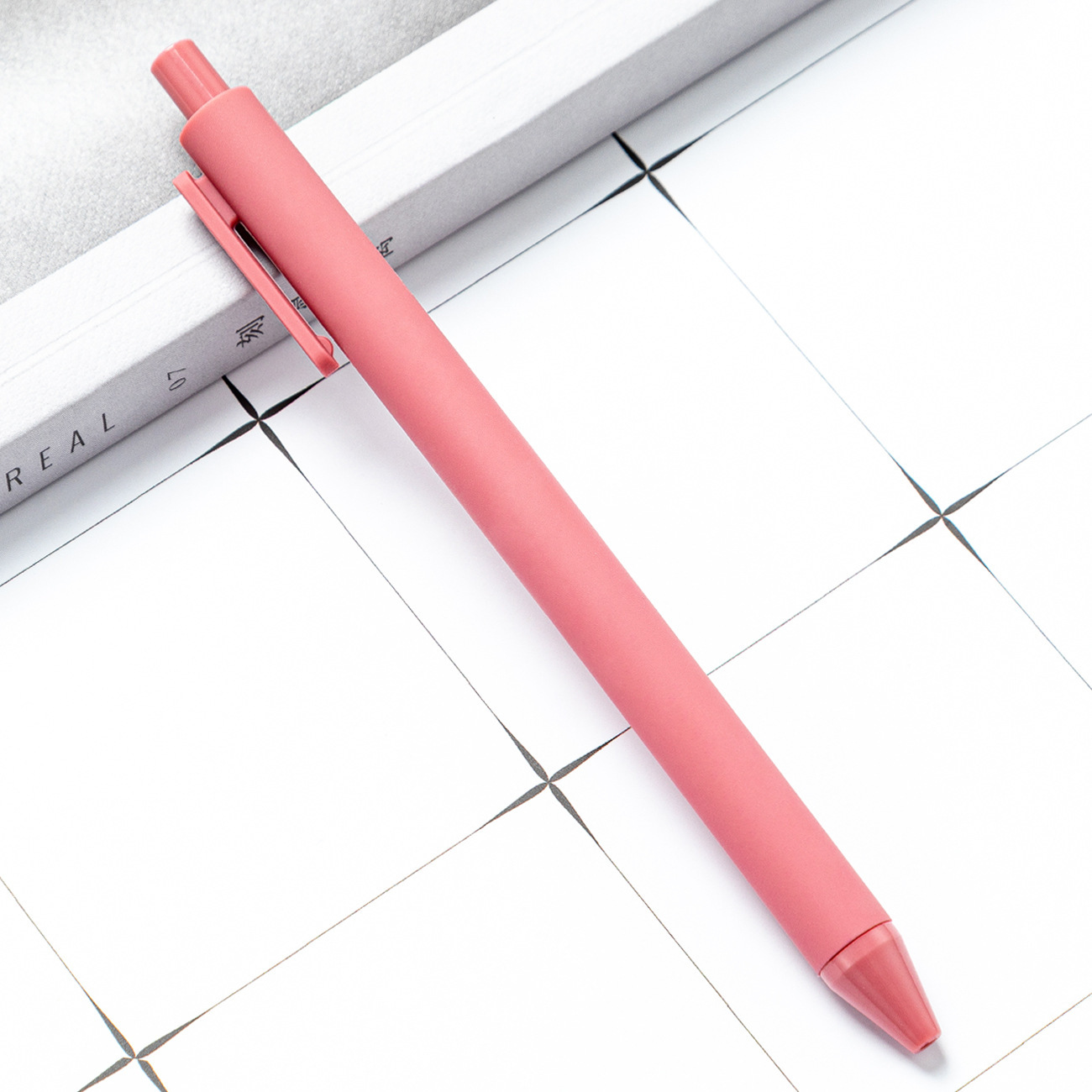 alto valor facial de color macarón bolígrafo de plástico de presión de papelería para estudiantes bolígrafo de imprimir logotipo bolígrafo de goma