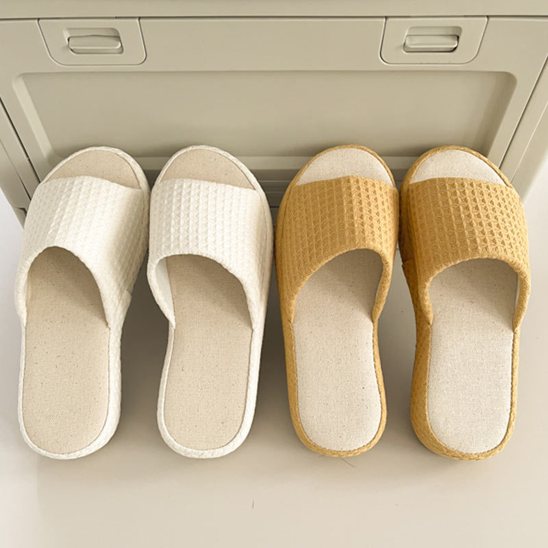 Japanese-style non-printed waffle slippers good household fabric slippers couple floor carpet waterproof slippers summer slippers