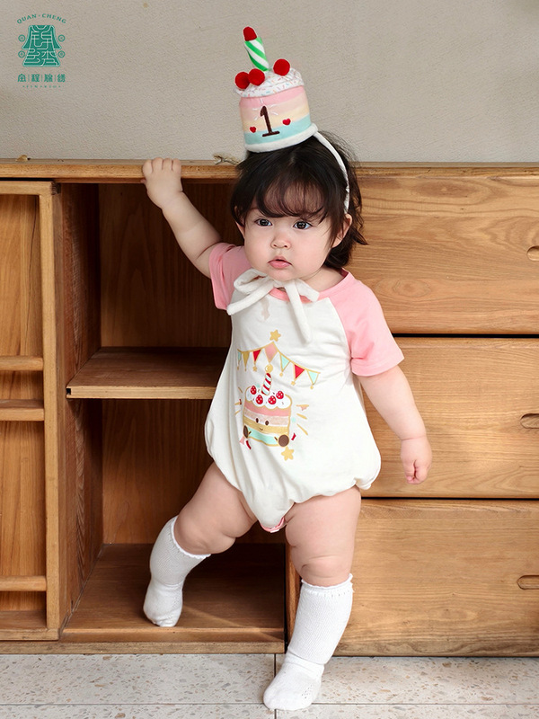 夏の女の子のベビー服、半袖ドレス、薄い綿の誕生日ジャンプスーツ、男の子の1歳の服|undefined