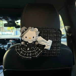 Chanel-Stil Hello Kitty Avtomobil Salfet Qutusu, Qoltuqaltı Qutusu, Dəbdəbəli Oyuncaq