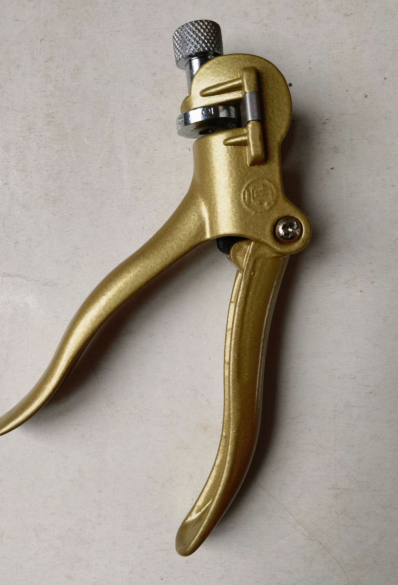 供应拔齿钳JL149 带护垫7“拨齿钳 正齿钳 锯路钳（32年生产企业