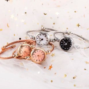 Little Hand Mi Literary Small temperament Simple Raw Bracelet Women's Mori Female Art Retro Middle School Watch Women Watch