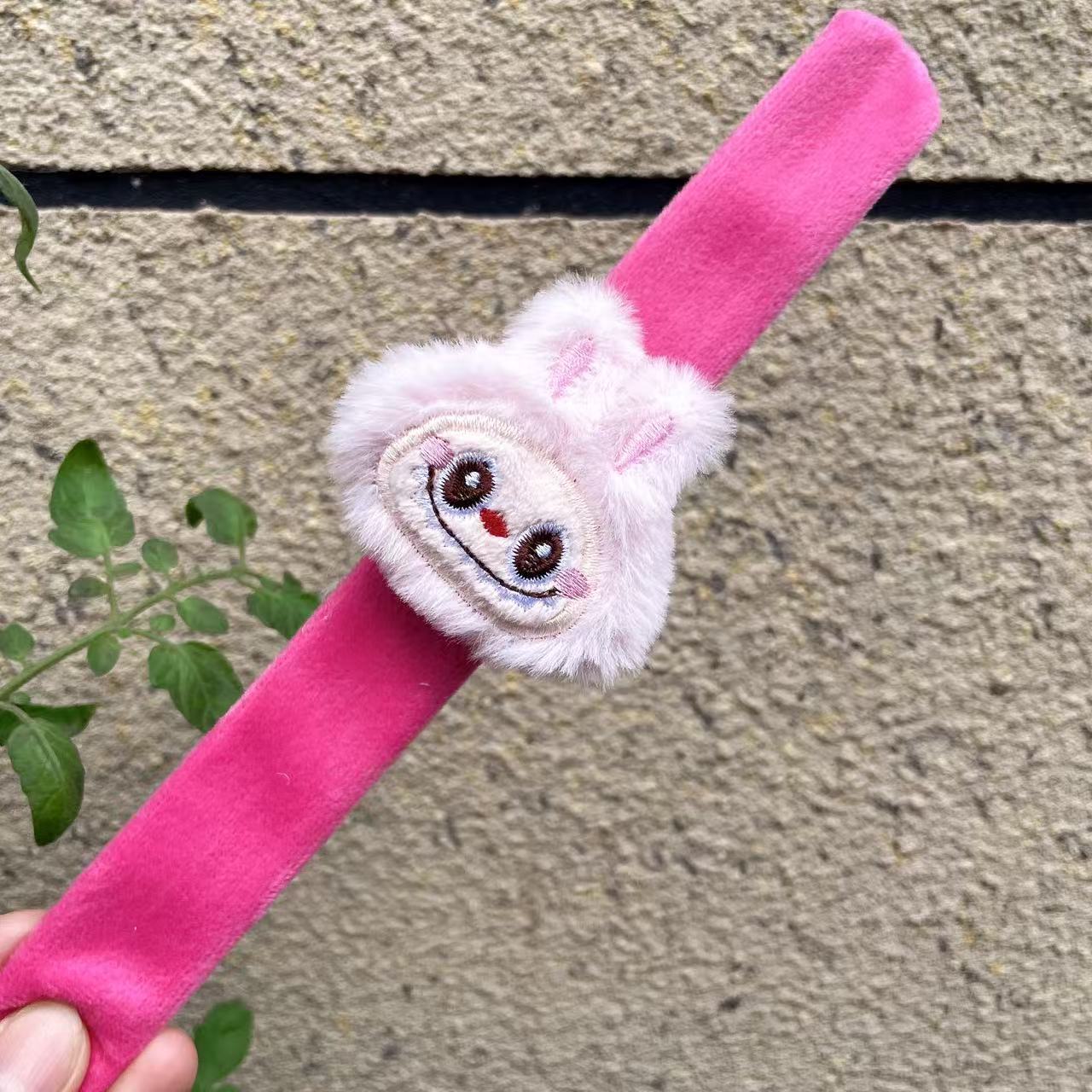 Muñeca creativa Panda raqueta anillo pulsera niños muñeca de peluche juguete bicicleta accesorios boda regalo de mano