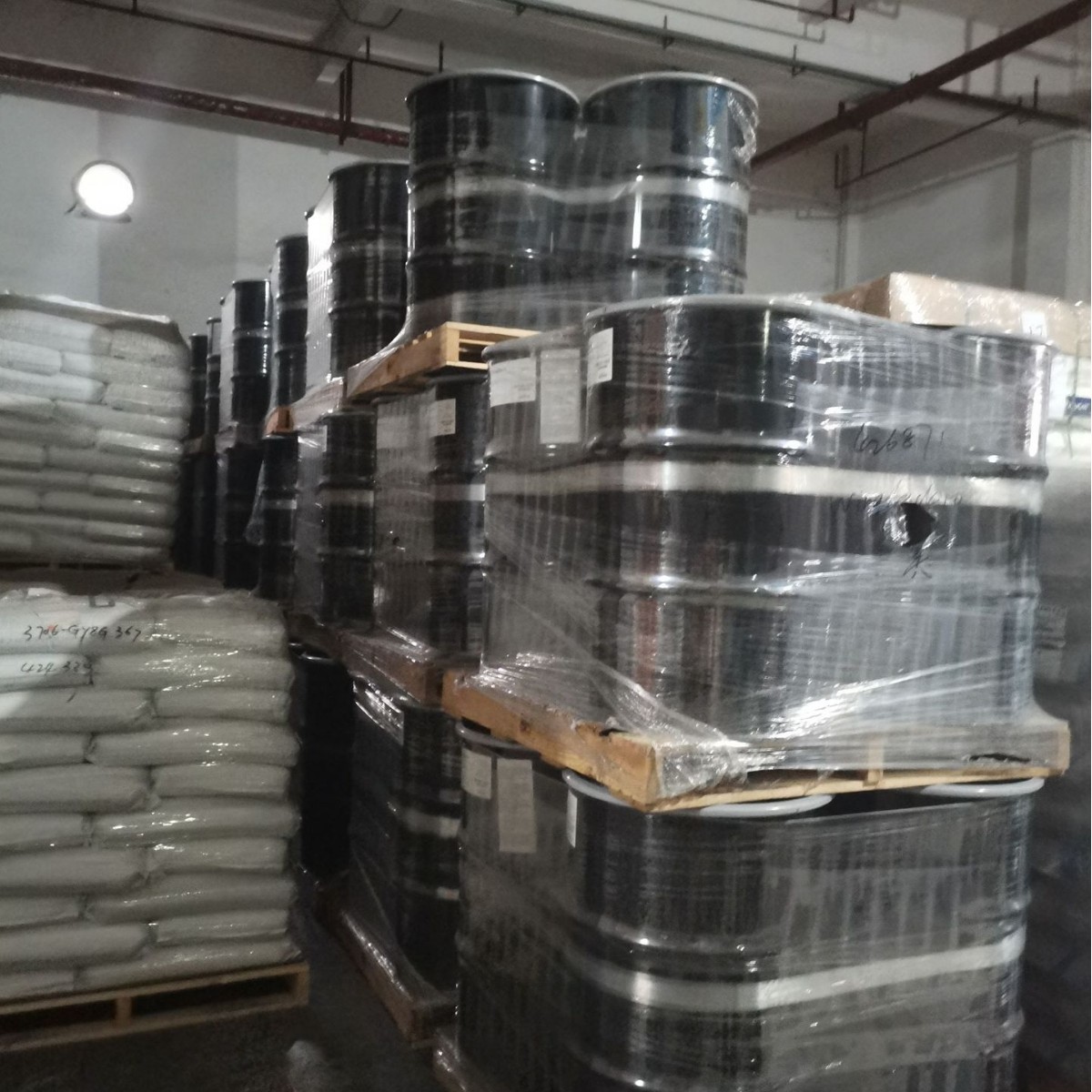 用途卫生胶 R1010 具有出色的粘着性粘合性内聚强度特性 石油树脂