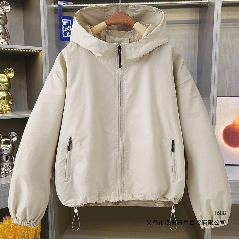 Women's Casual Jacket 2026 Spring and Autumn New Fashion Versatile Trendy Plus Size Loose Hooded Short Jacket Women's Casual Jacket 2026 Spring and Autumn New Fashion Versatile Trendy Plus Size Loose Hooded Short Jacket