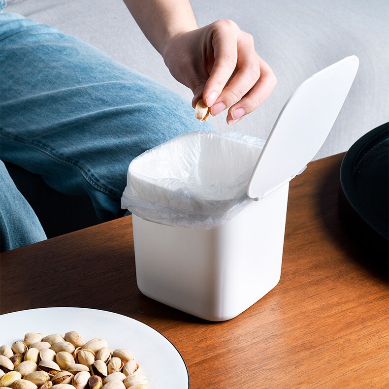 Pp Mini Desktop Trash Can with Lid, Small Household Creative Storage Bin, Trash Box for Dressing Table and Washbasin
