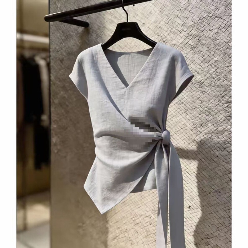 Summer New Style Irregular Tie-Neck Waist-Cinching Shirt for Women with Unique Design in White Summer New Style Irregular Tie-Neck Waist-Cinching Shirt for Women with Unique Design in White