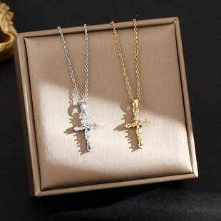 �W��ins�䵭�L�¿�r���Ʒʮ�ּܵ���С���OӋ�к��s���|��Ů