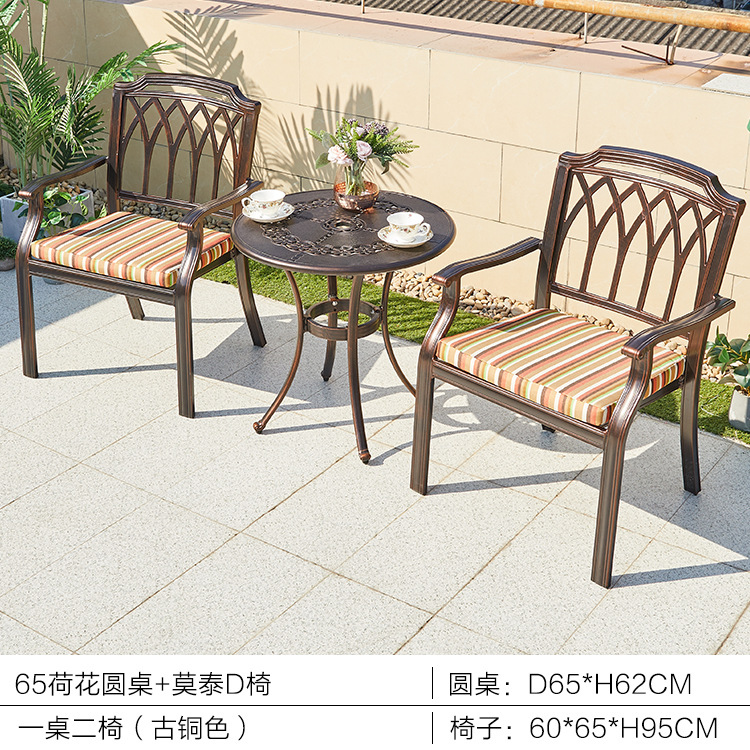 Silla Motel D del modelo 20 65 Lotus Table