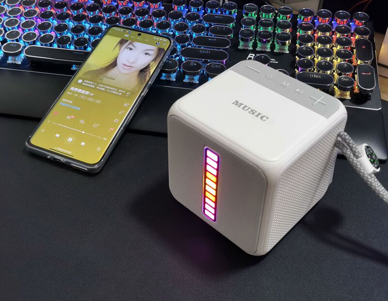 2023 new Bluetooth speaker creative Rubik's cube Bluetooth speaker colorful light wireless Bluetooth speaker 2023 new Bluetooth speaker creative Rubik's cube Bluetooth speaker colorful light wireless Bluetooth speaker