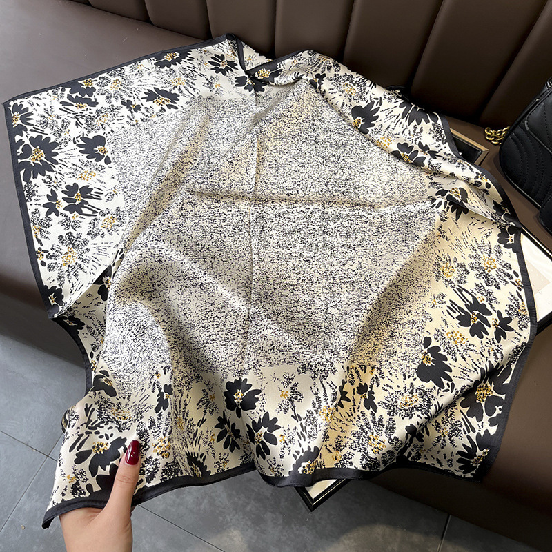 70cm pequeña toalla cuadrada primavera y otoño universal sensación de alto nivel de seda simulación bufandas de seda para mujeres con camisa de decoración profesional bufandas de cuello
